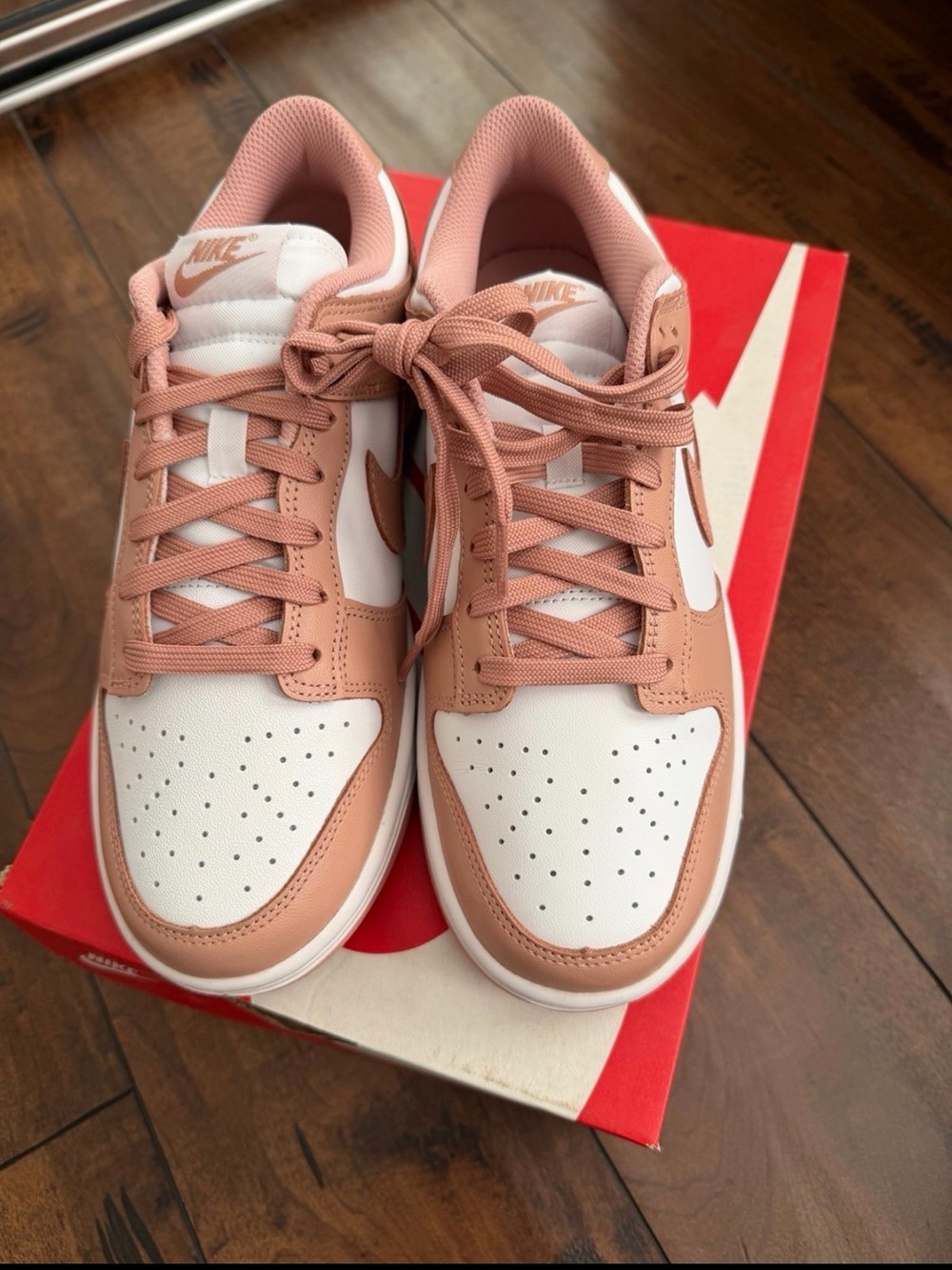 Nike Dunk Low White and Rose Whisper - Picture 4 of 5